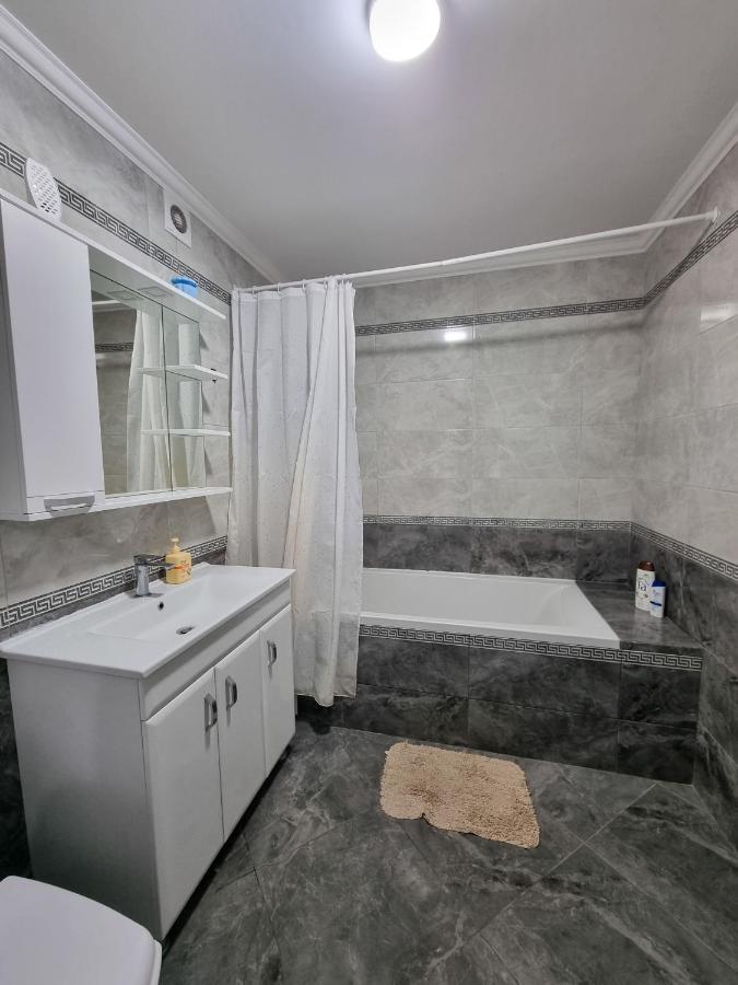 Aparthotel City Center 키시나우 외부 사진